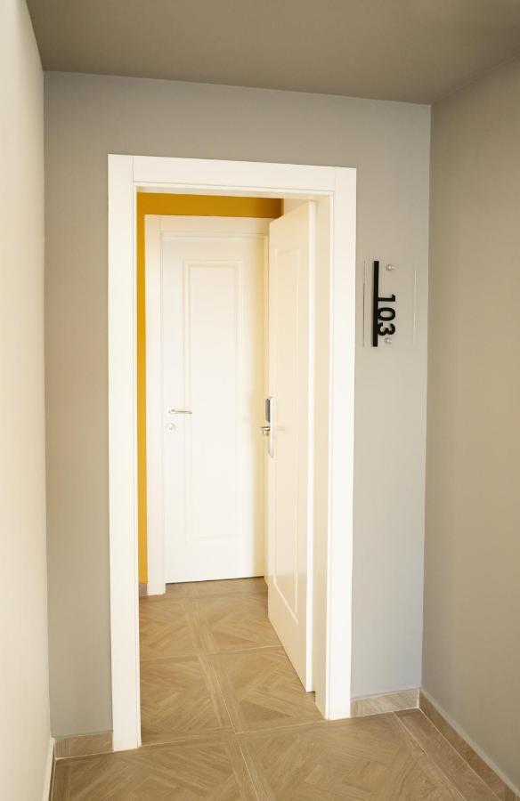 Hotel Luris Golem  Ngoại thất bức ảnh
