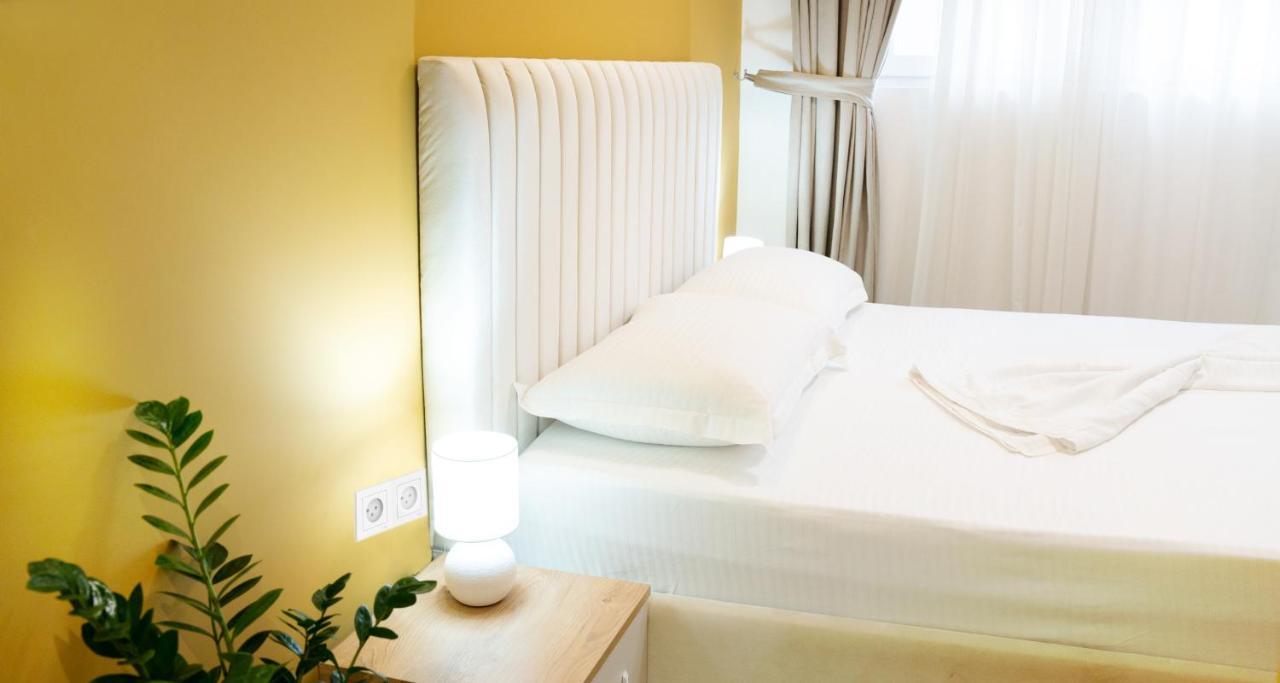 Hotel Luris Golem  Ngoại thất bức ảnh