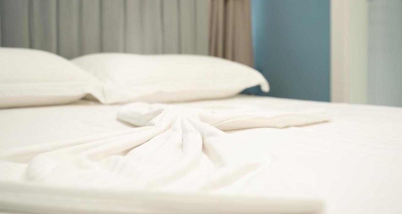 Hotel Luris Golem  Ngoại thất bức ảnh
