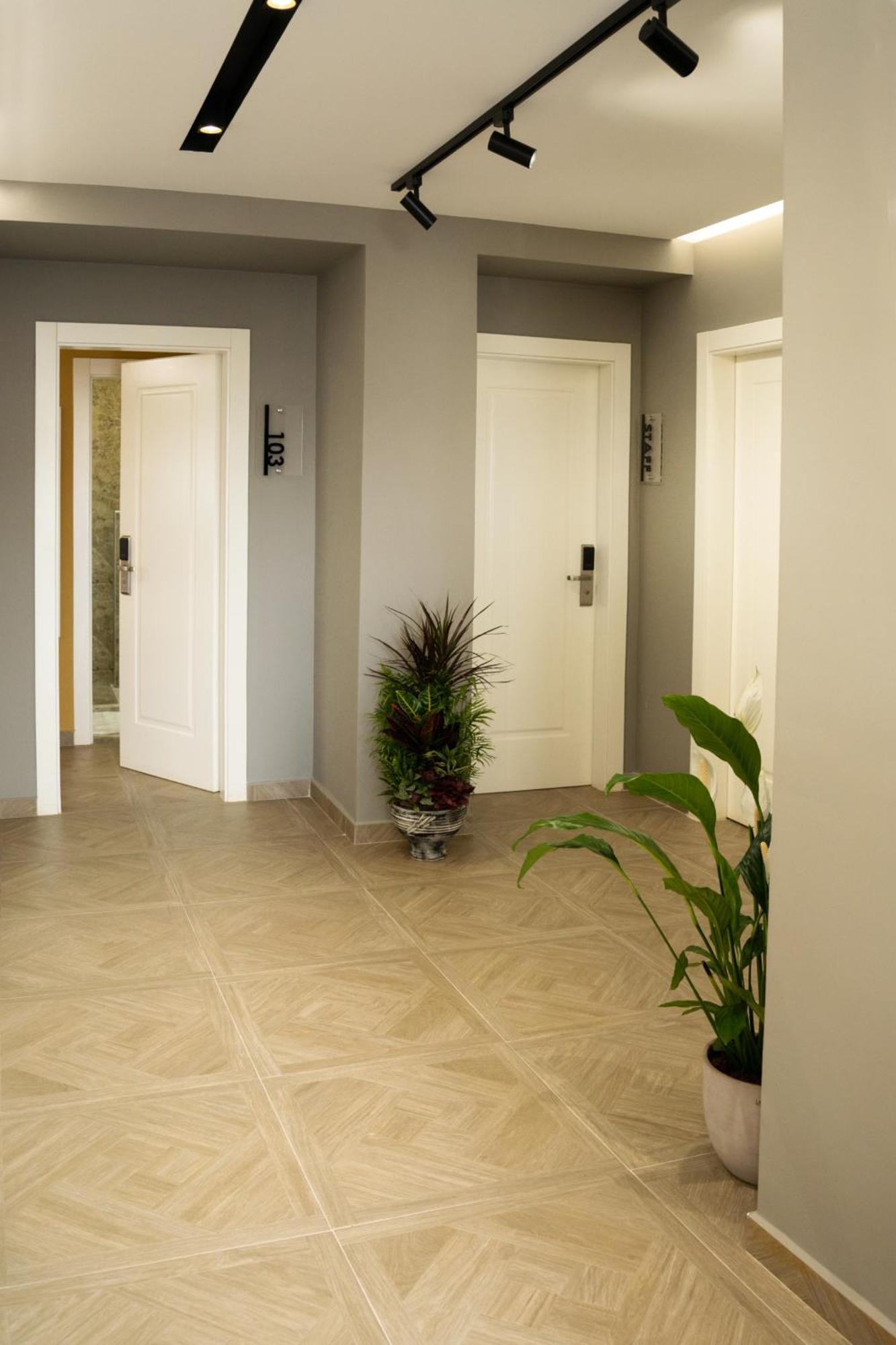 Hotel Luris Golem  Ngoại thất bức ảnh