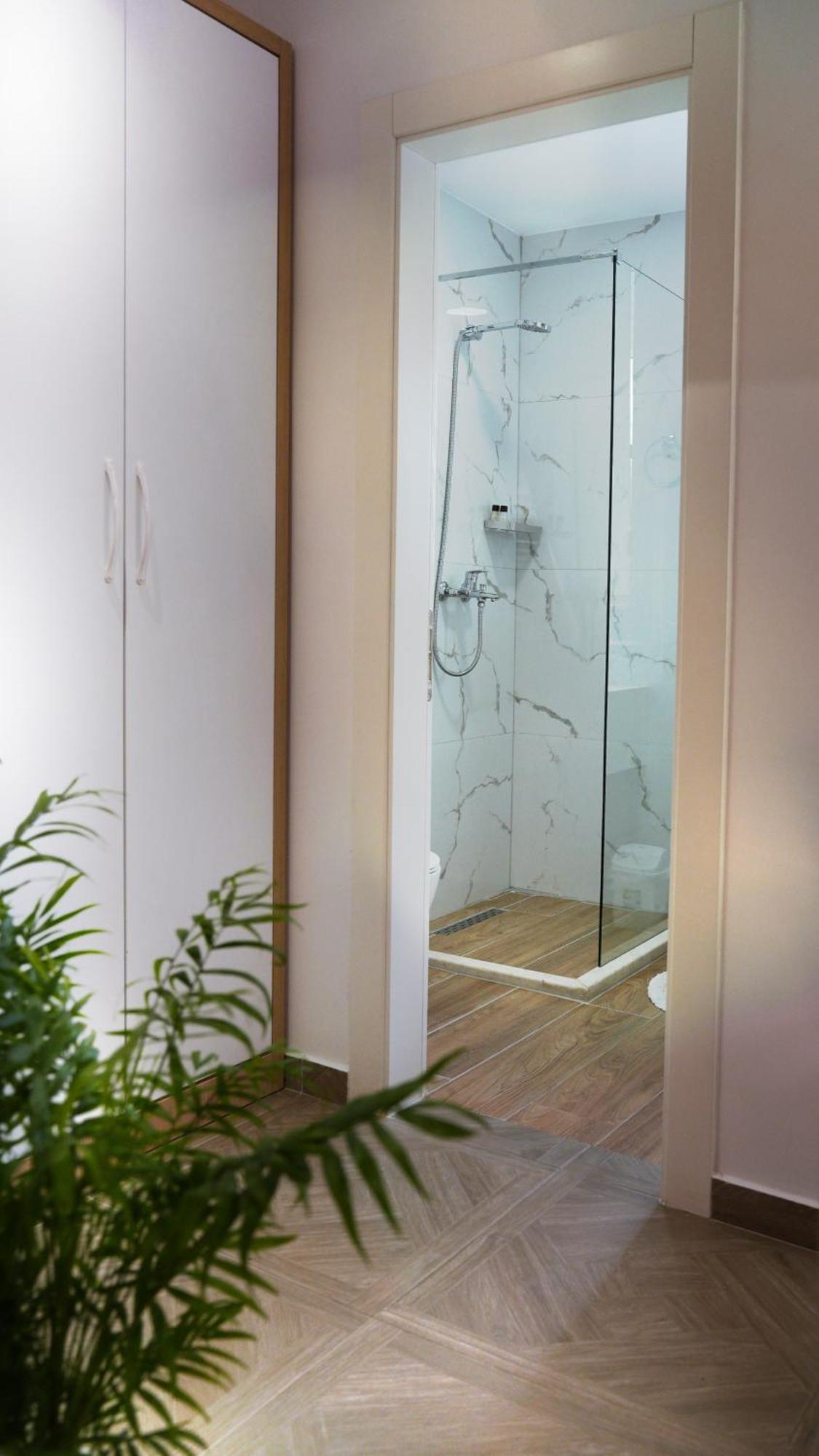 Hotel Luris Golem  Ngoại thất bức ảnh