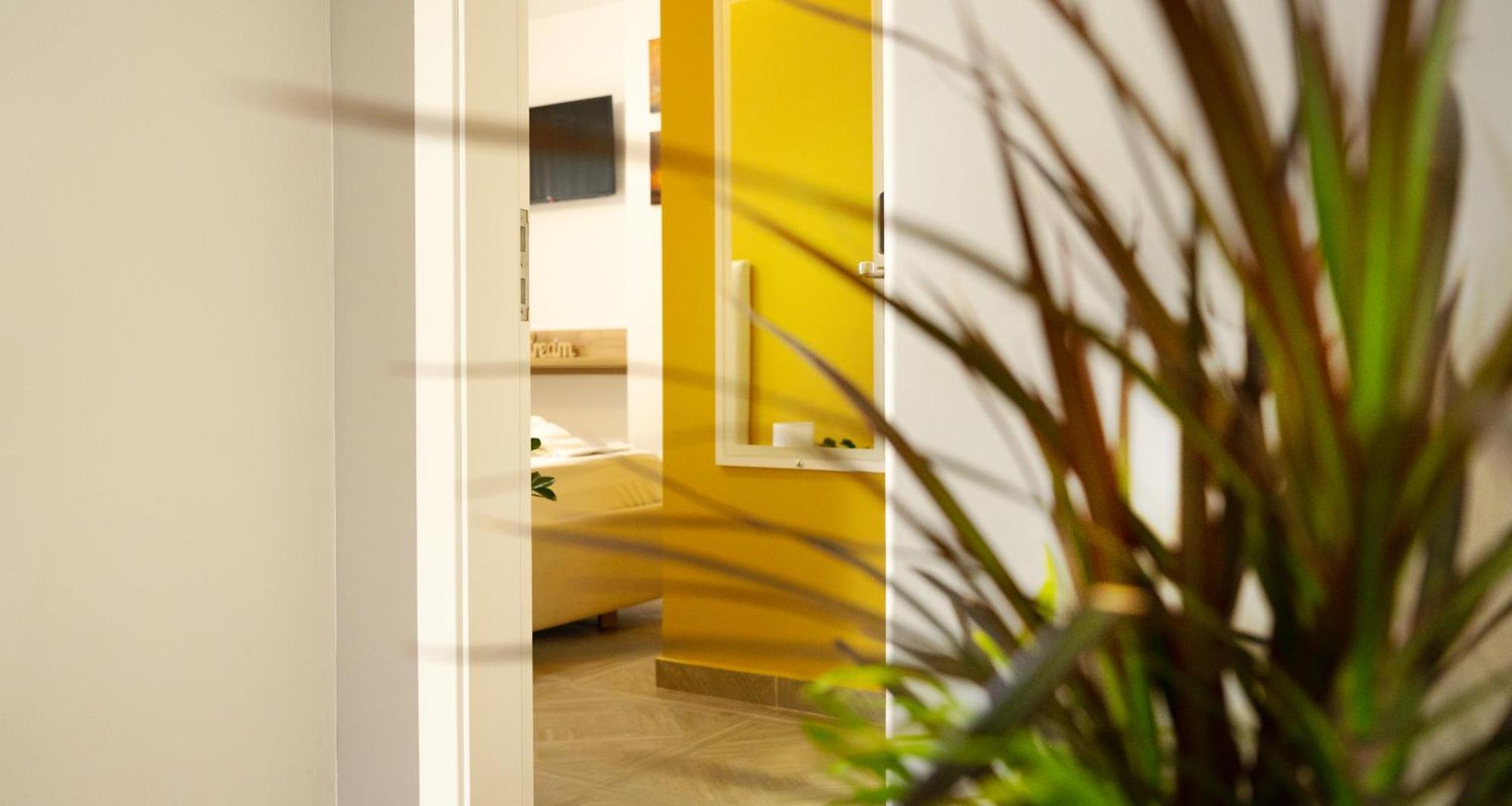 Hotel Luris Golem  Ngoại thất bức ảnh