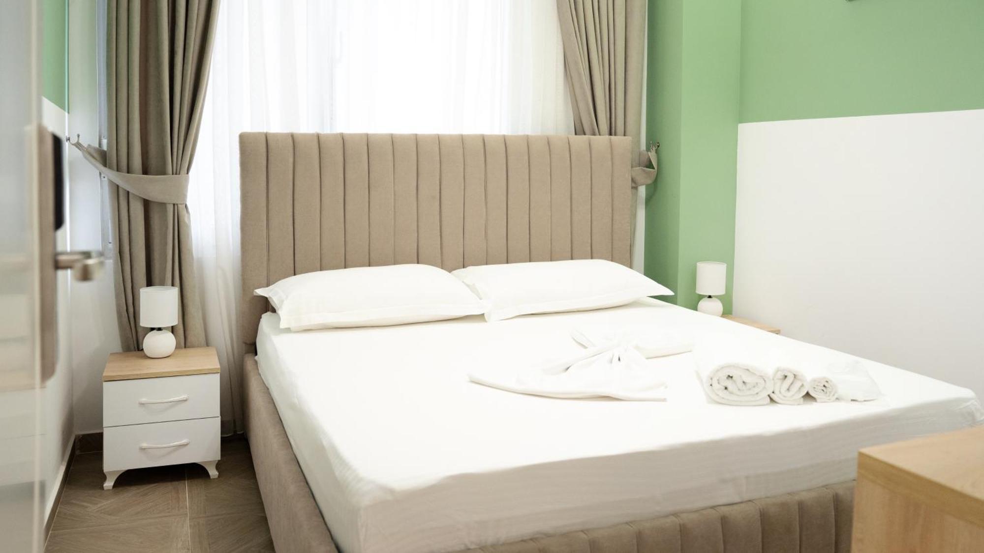 Hotel Luris Golem  Ngoại thất bức ảnh